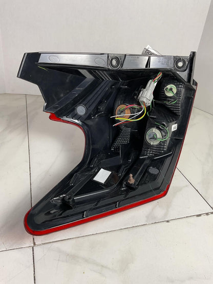 Tail Light Assembly NISSAN KICKS Right 18 19 205
