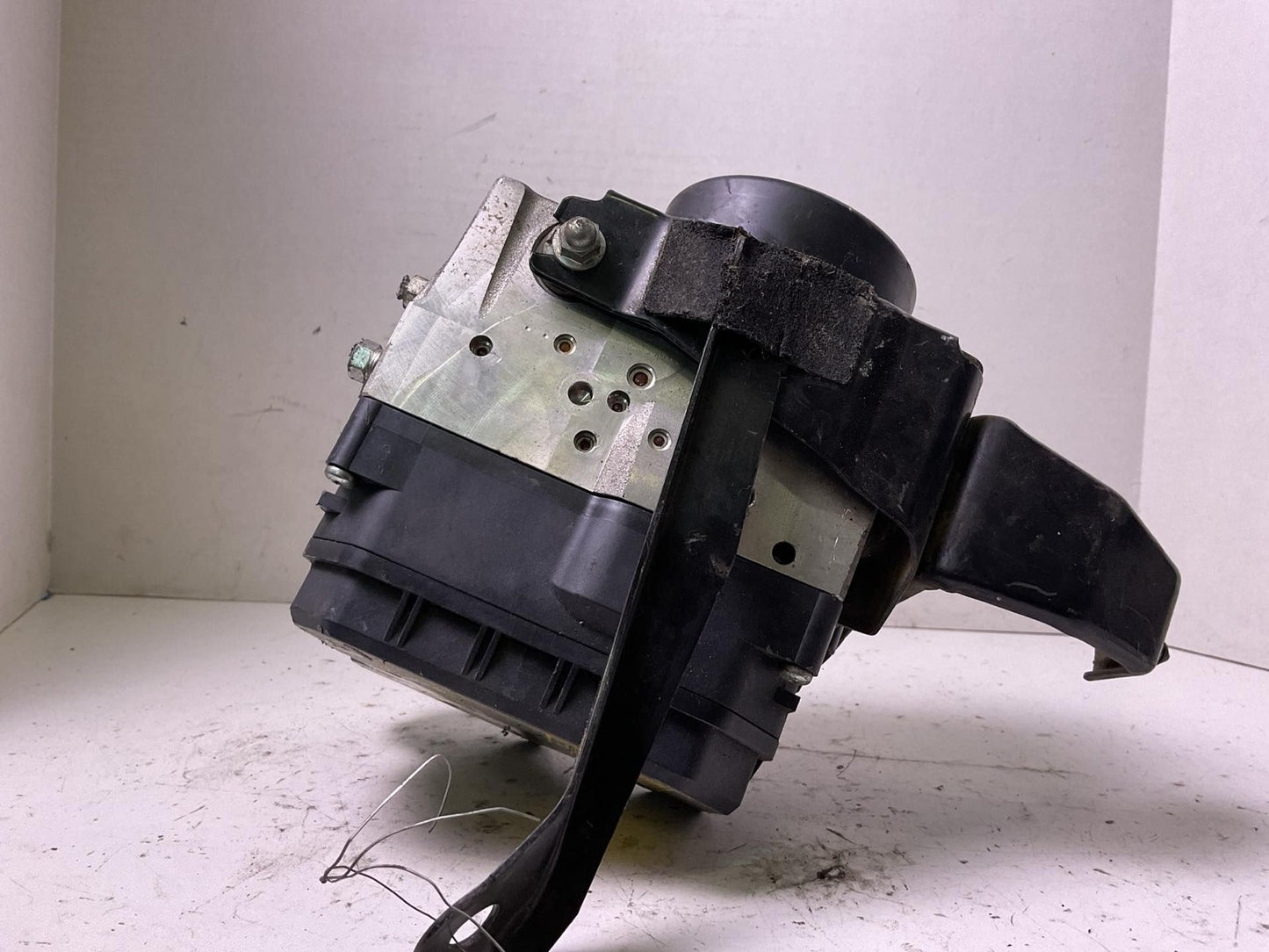 Anti-lock Brake Parts LEXUS IS250 061