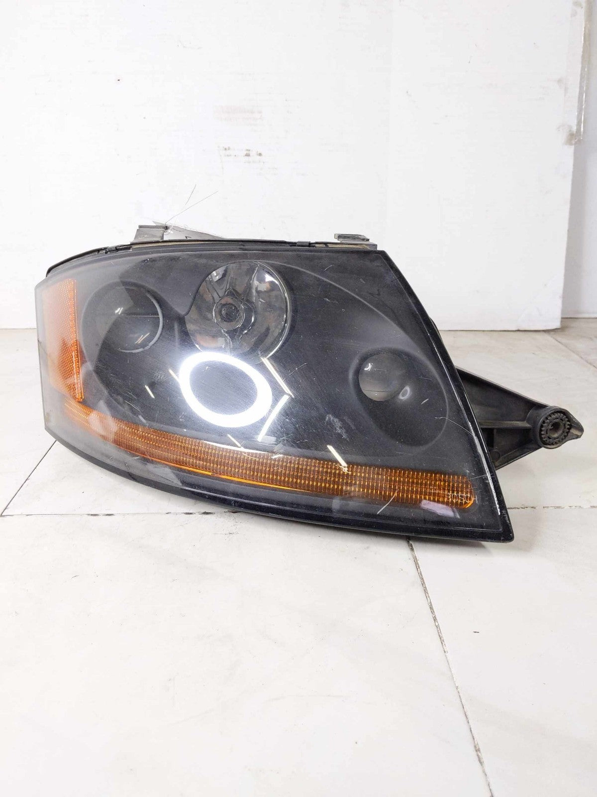 Headlamp Assembly AUDI TT Right 03 04 05 060