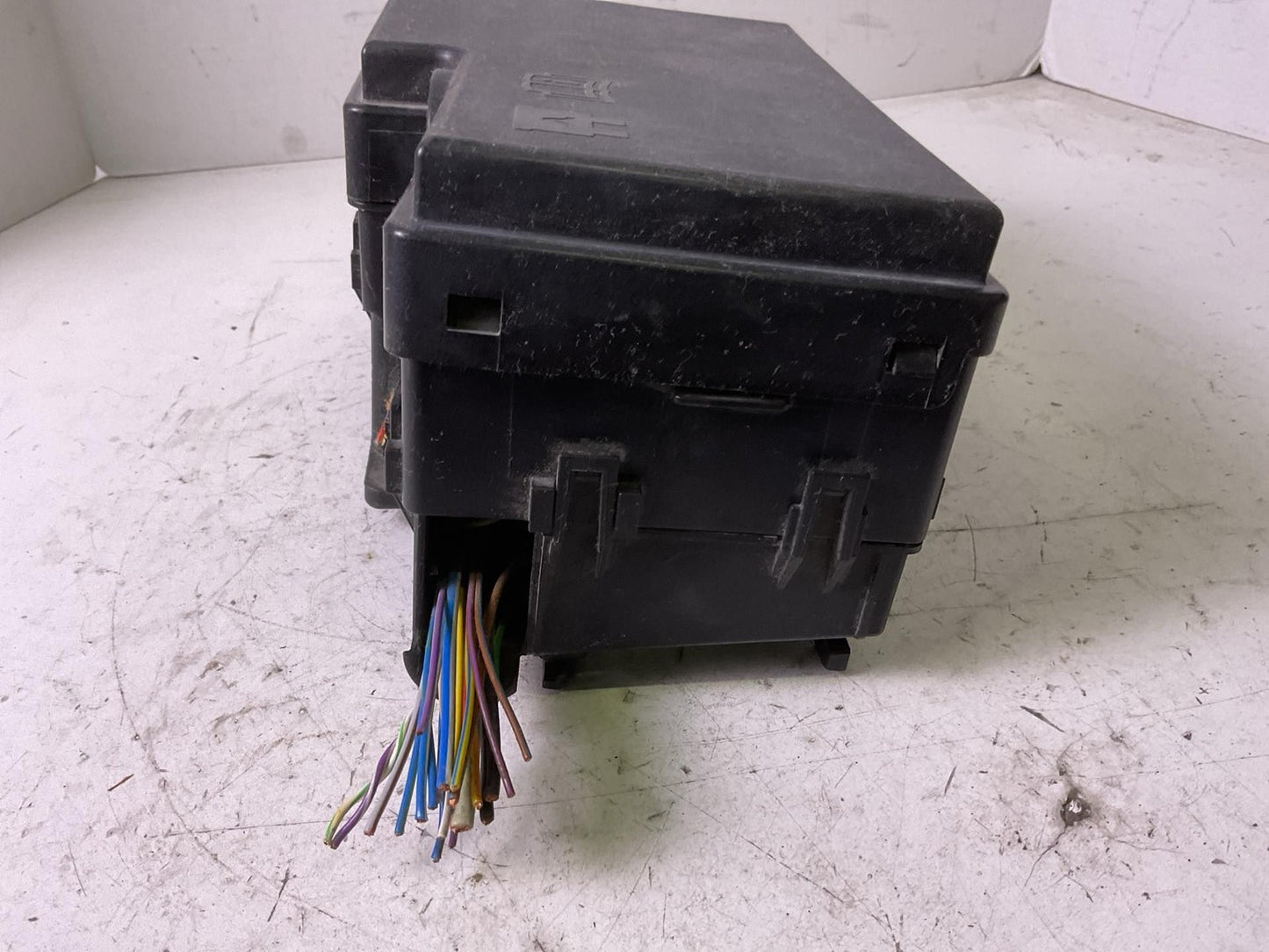 Engine Fuse Box FORD FOCUS 162