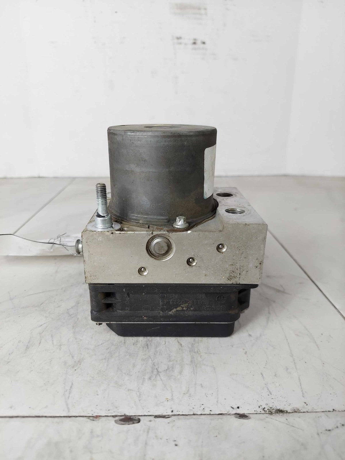 Anti-lock Brake Parts HYUNDAI SONATA 11 12 133