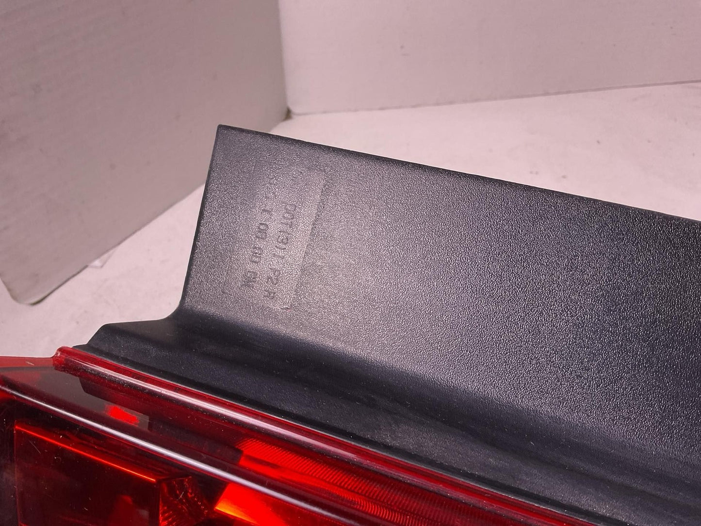 Tail Light Assembly CADILLAC CTS Right 08 09 10 11 12 13 145