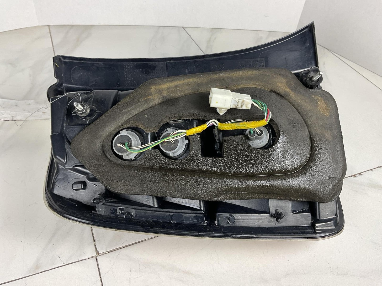 Tail Light Assembly TOYOTA PRIUS Right 04 05 06 07 08 094