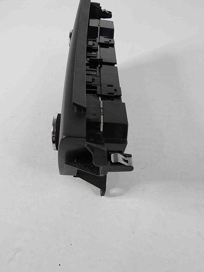 Heater A/c Control NISSAN SENTRA 17 18 192