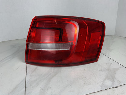 Tail Light Assembly JETTA EXCEPT GLI Right 15 160