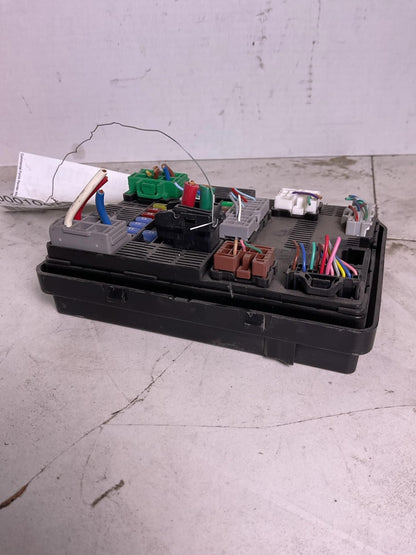 Engine Fuse Box NISSAN VERSA 20 21 22 23 243