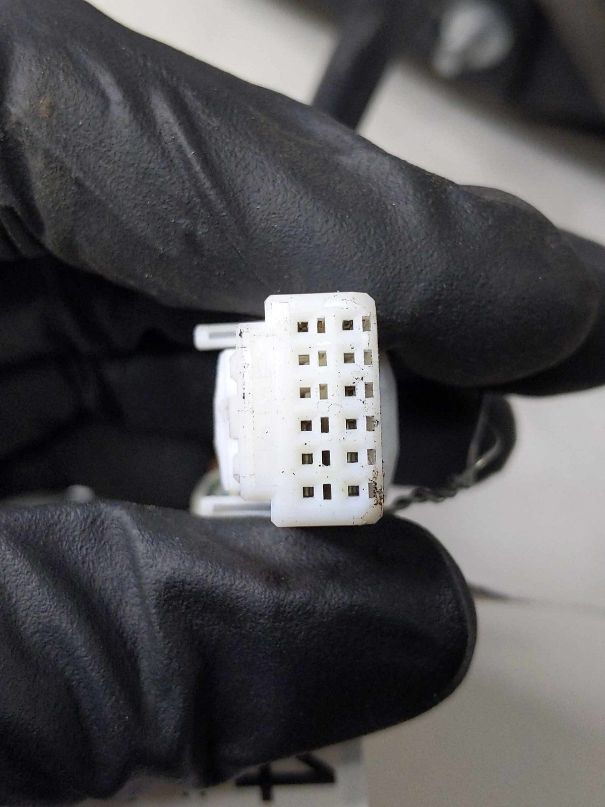 Door Mirror INFINITI M45 Left 06 07 088