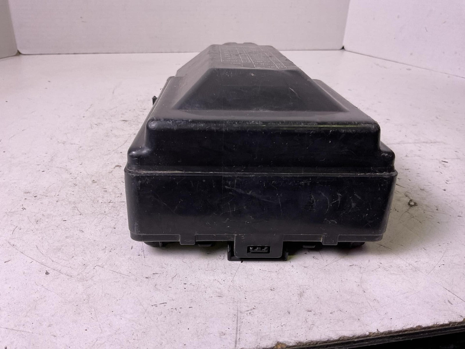 Engine Fuse Box INFINITI G35 07 083