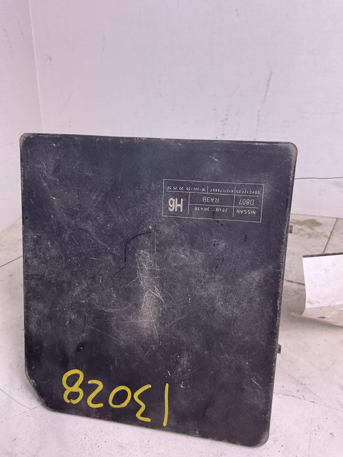 Engine Fuse Box NISSAN SENTRA 13 14 15 16 17 18 193