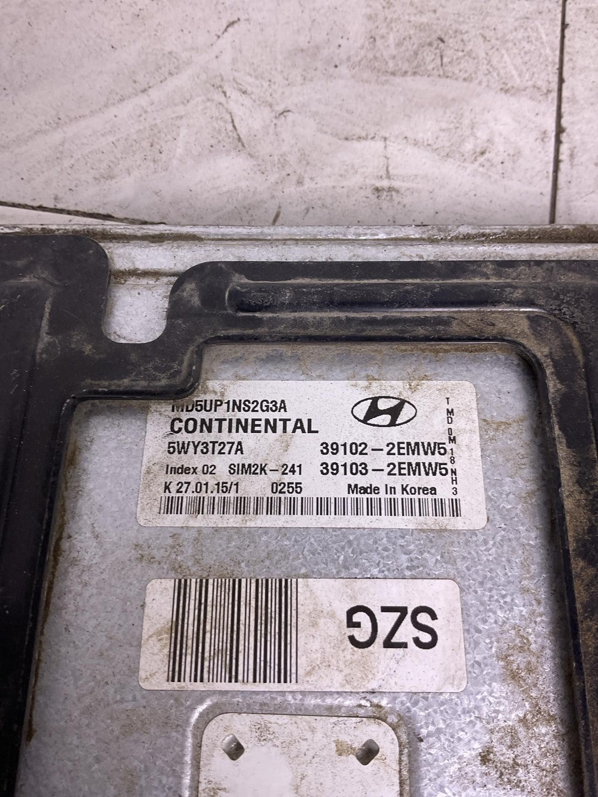 Engine/motor Brain Box HYUNDAI ELANTRA 14 15 163