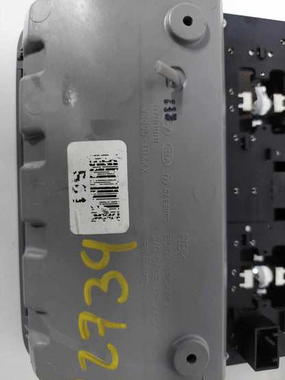 Front Console HYUNDAI ACCENT 12 13 14 15 16 174