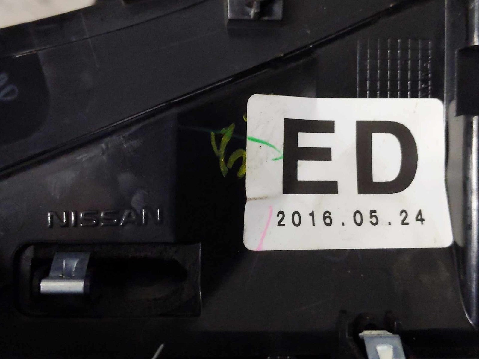 Front Console INFINITI Q50 16 17 18 197