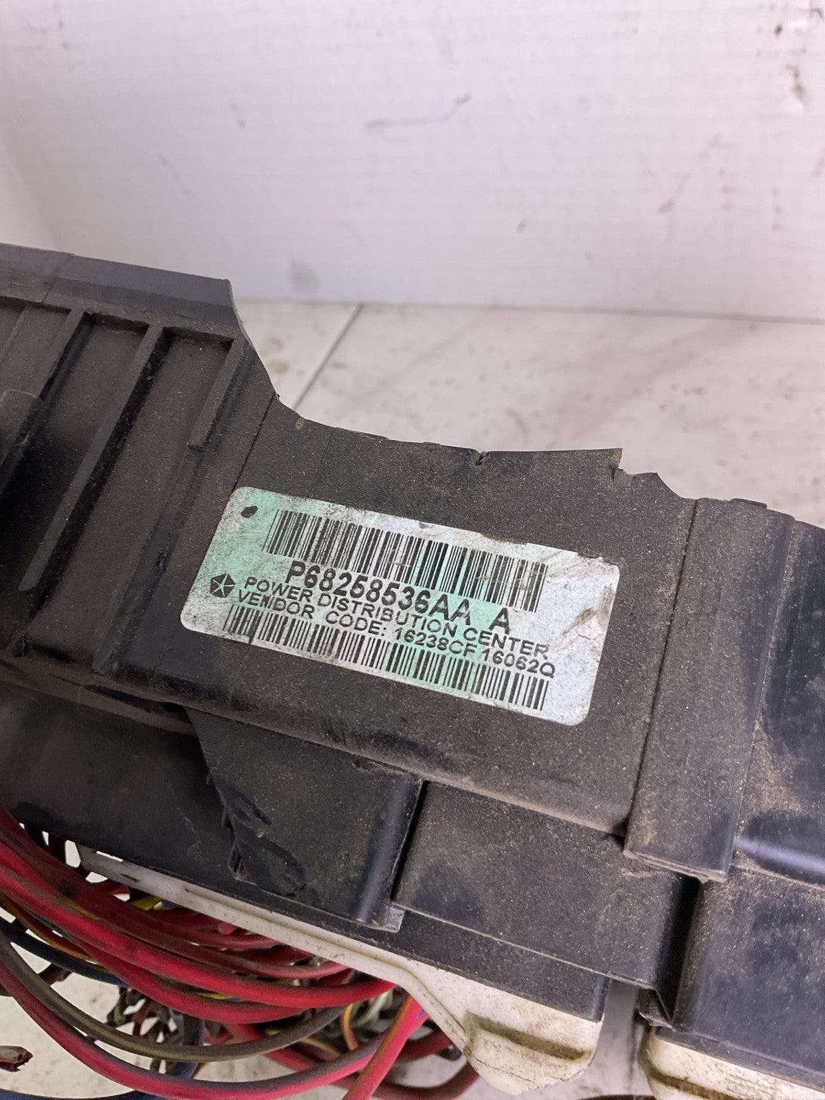 Engine Fuse Box DODGE PICKUP 1500 16 17 18 192