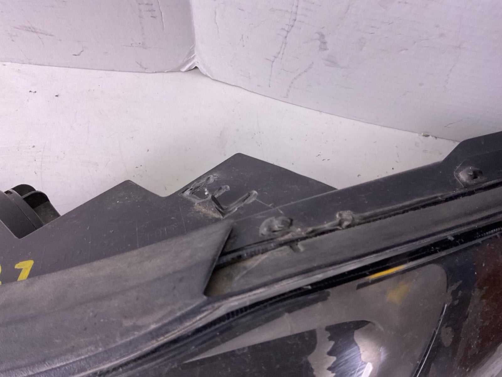 Headlamp Assembly HYUNDAI ELANTRA Left 17 183