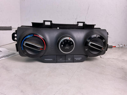 Heater A/c Control HYUNDAI KONA 18 19 20 210