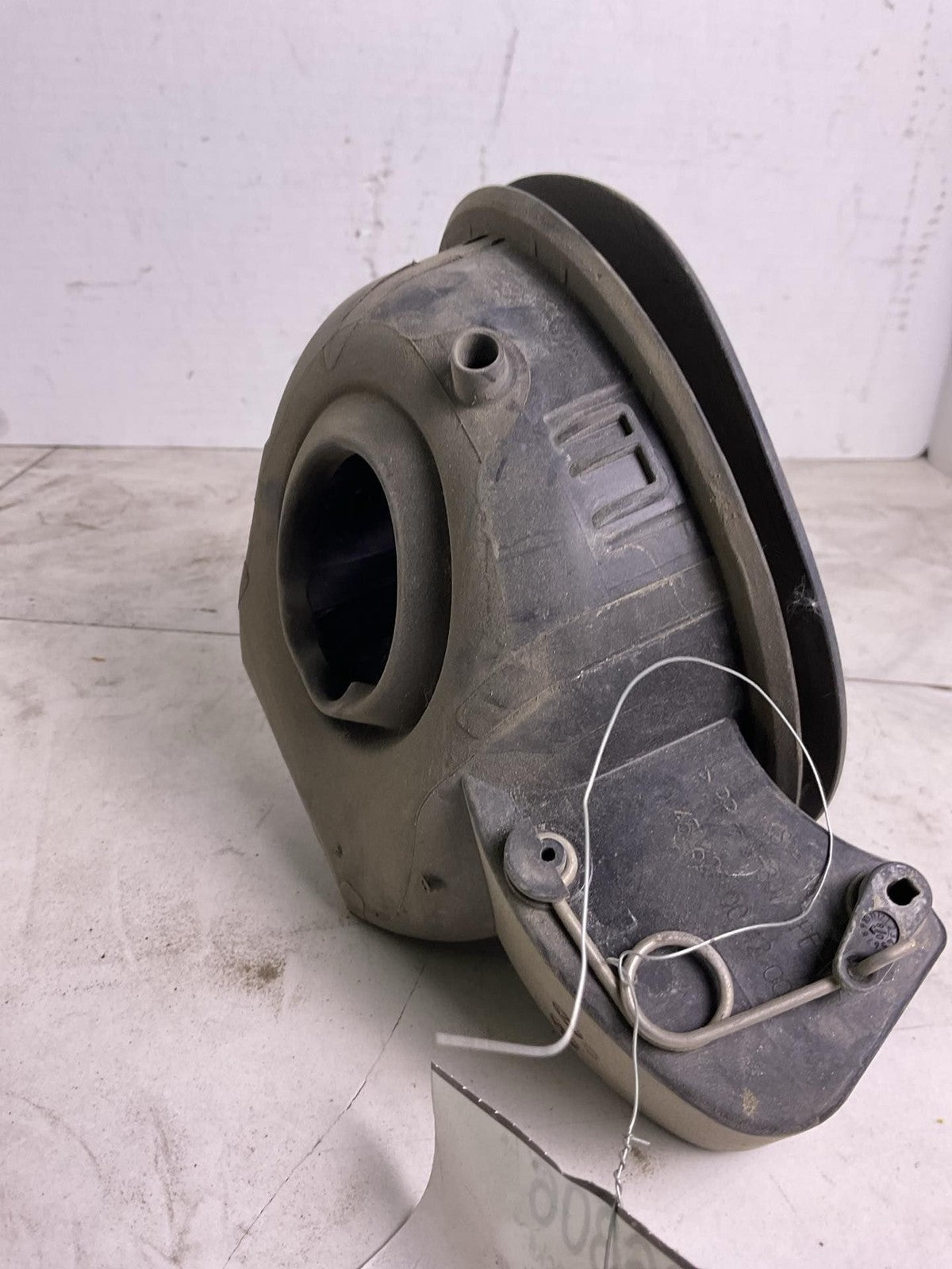 Fuel Tank Door SMART FORTWO 08 09 101