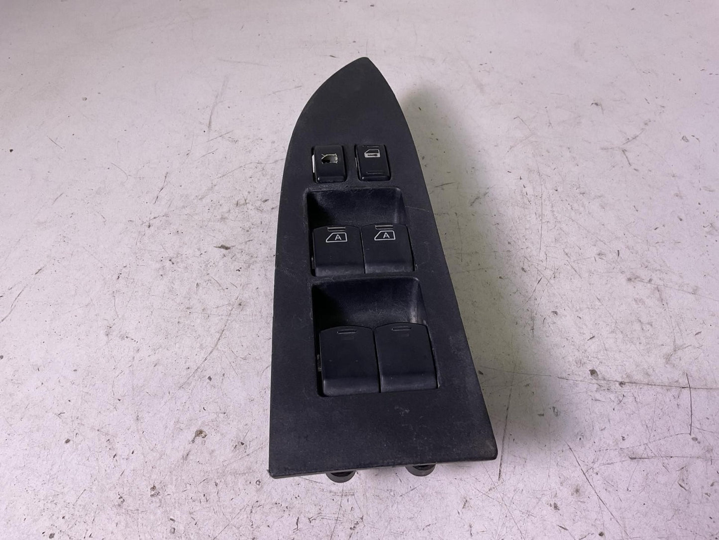 Door Switch Front INFINITI FX SERIES 03 040
