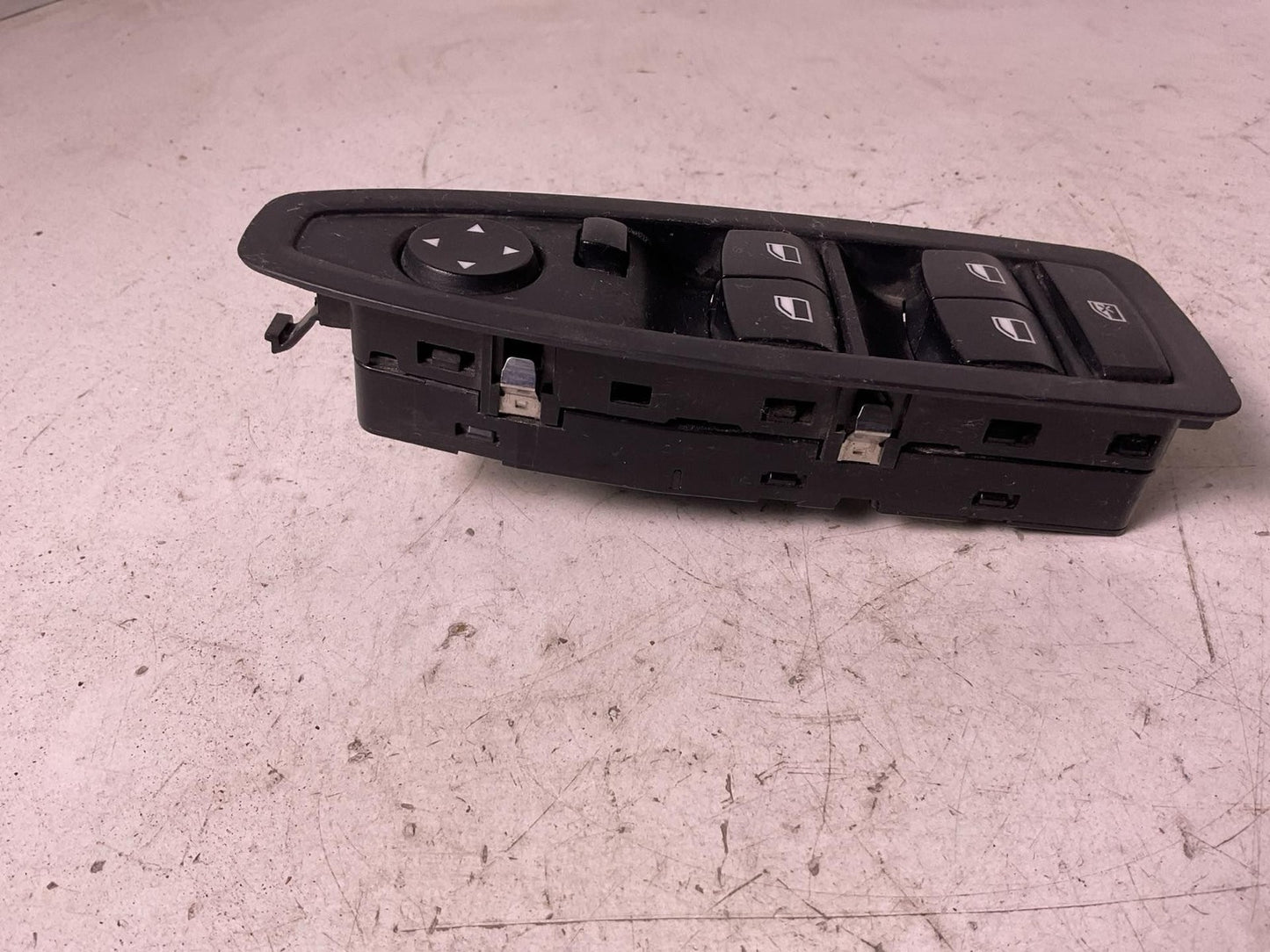 Door Switch Front (DISCONTINUED) BMW 530 SERIES 141