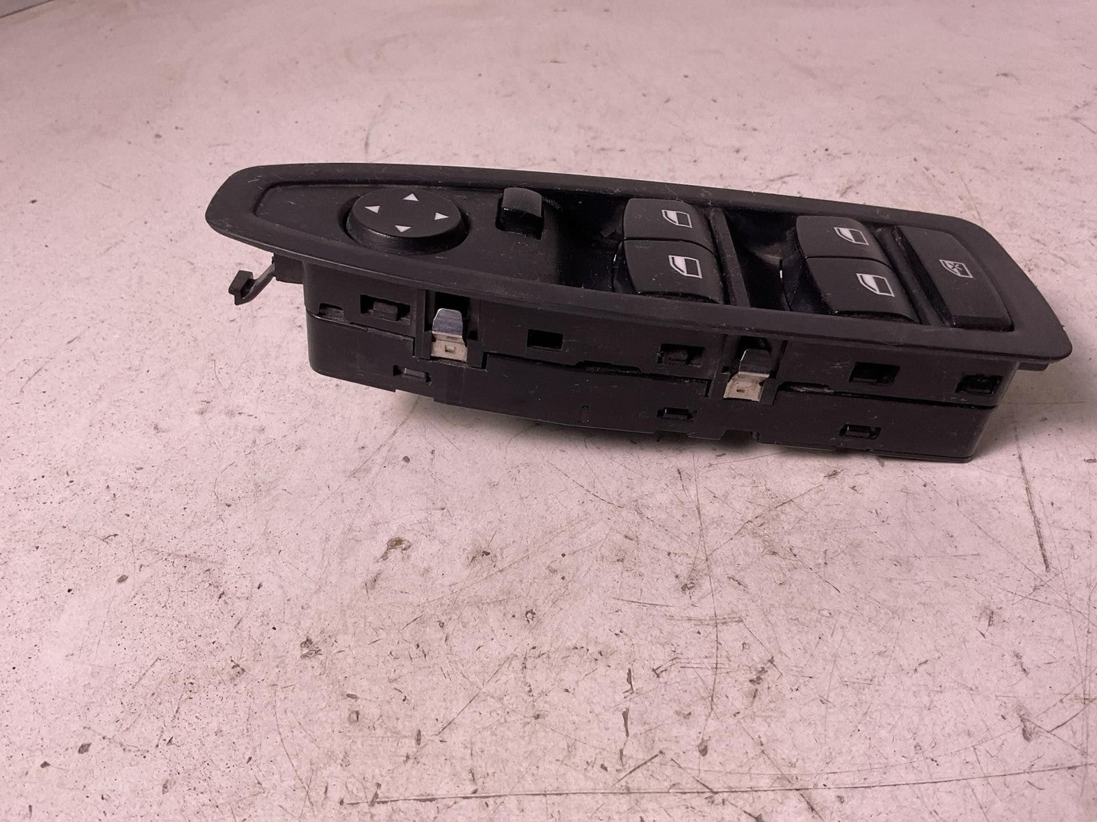 Door Switch Front (DISCONTINUED) BMW 530 SERIES 141