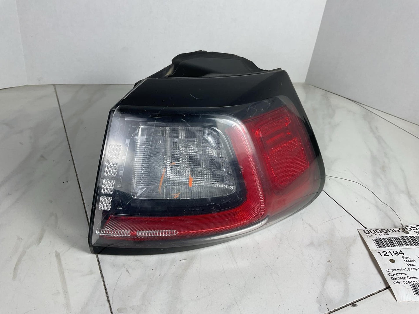 Tail Light Assembly JEEP CHEROKEE Right 19 20 21 22 230