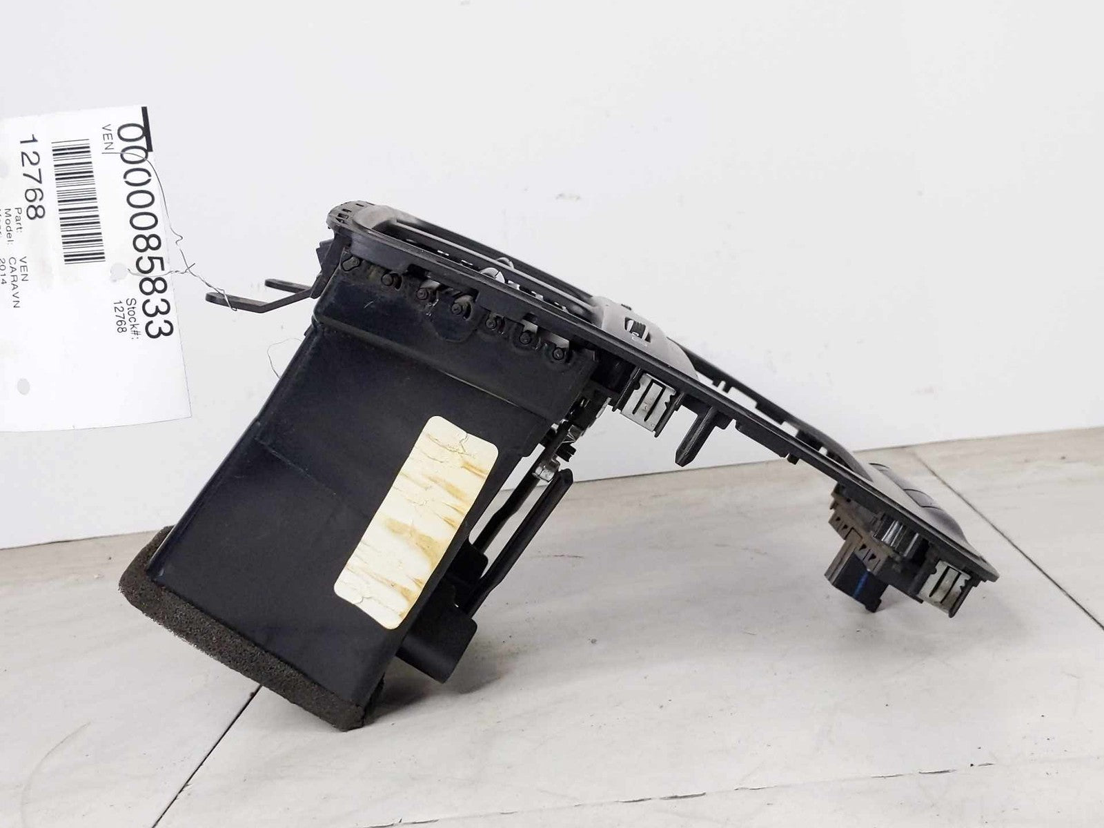 Air Cond./heater Vents DODGE CARAVAN 143