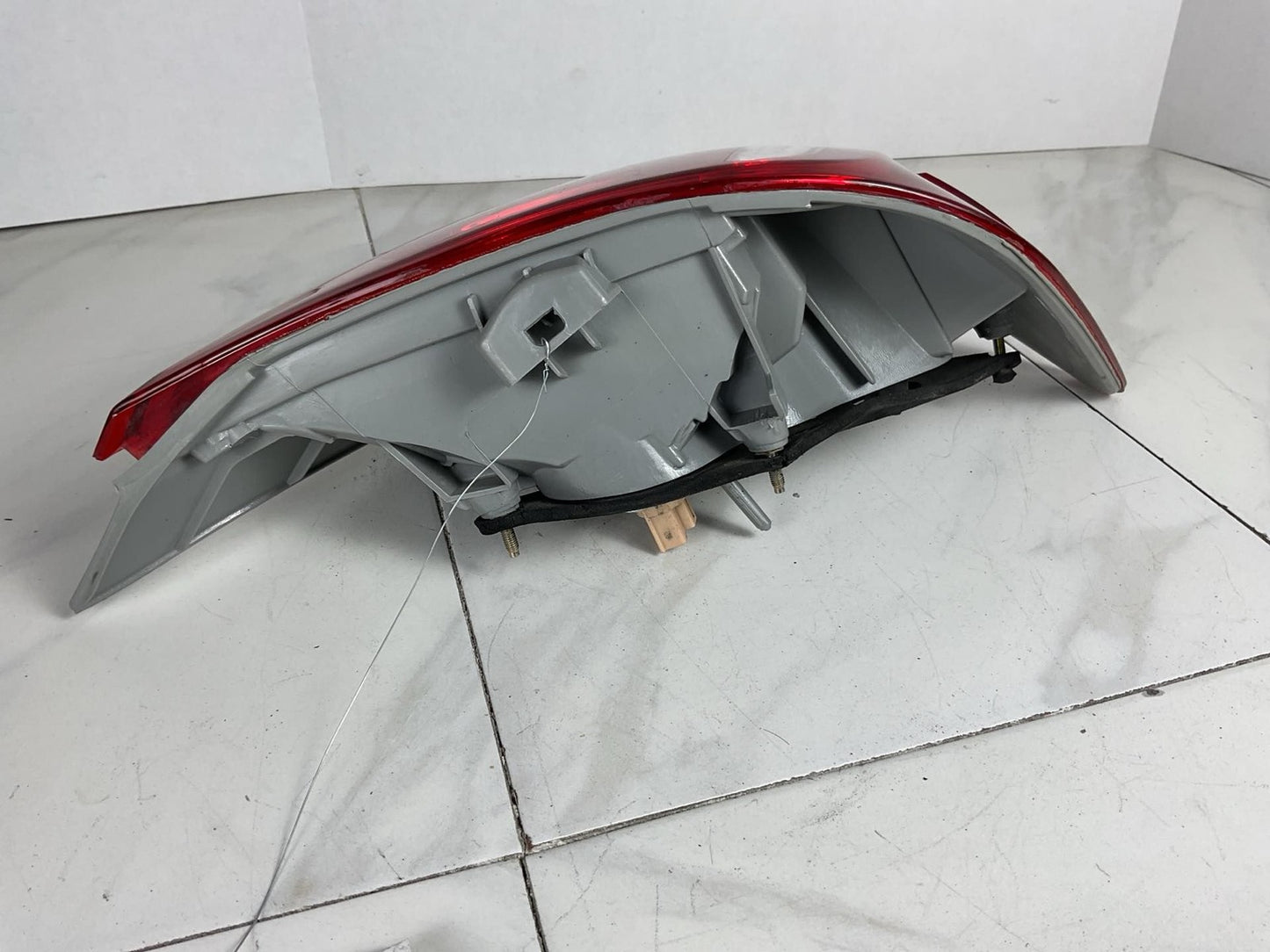 Tail Light Assembly TOYOTA CAMRY Right 12 13 144