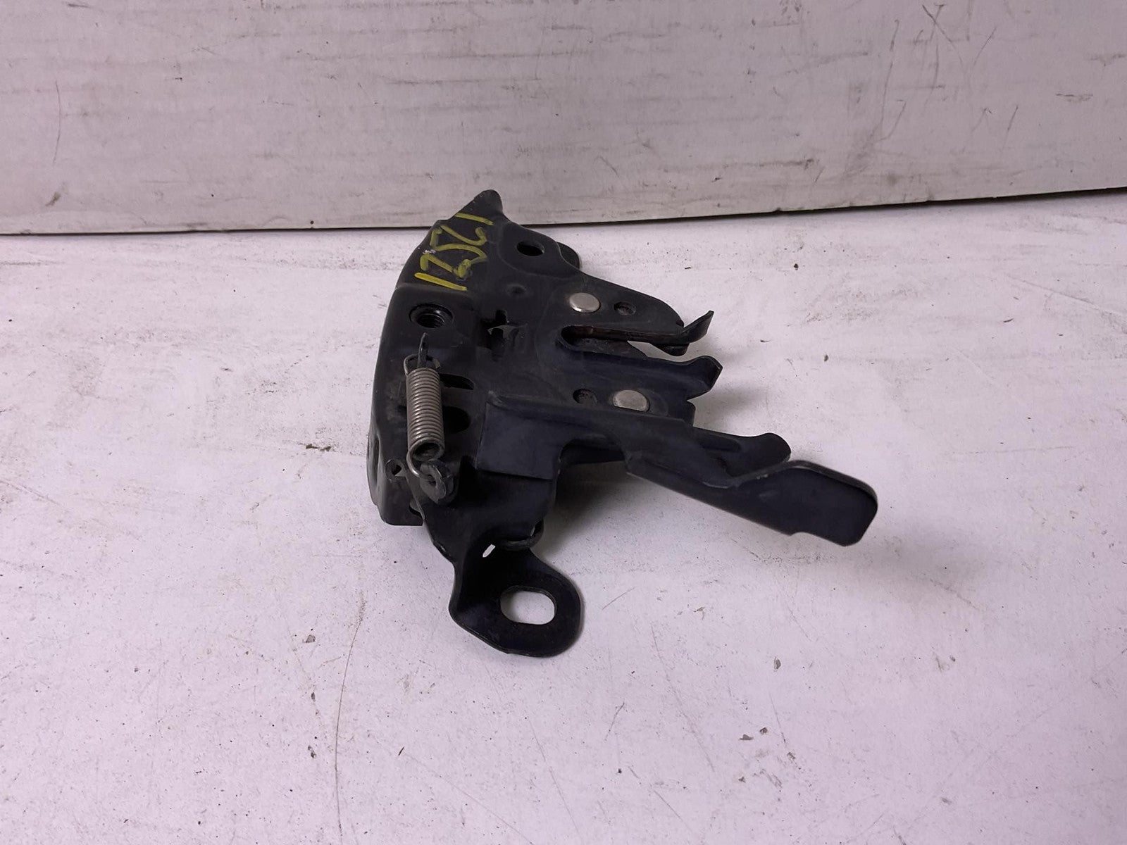 Hood Latch ROGUE EXCEPT SPORT 082