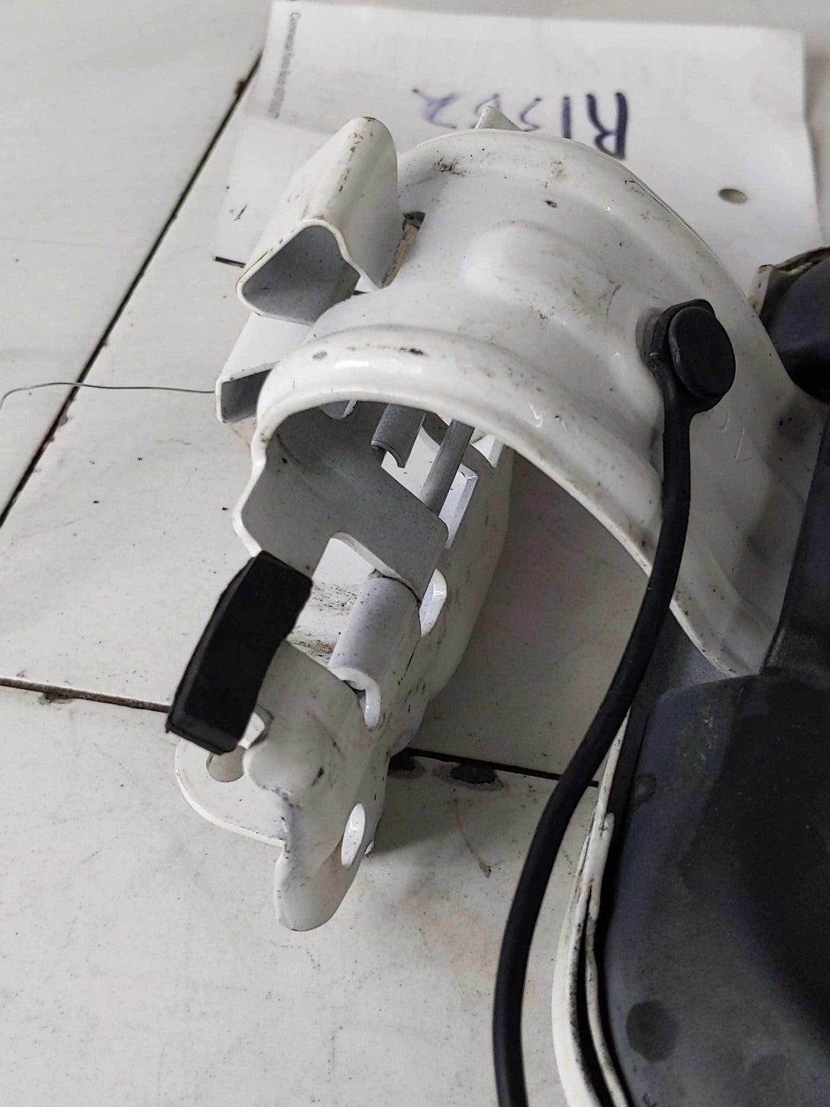 Fuel Tank Door INFINITI Q50 14 15 16 17 18 19 20 21 22 23 243