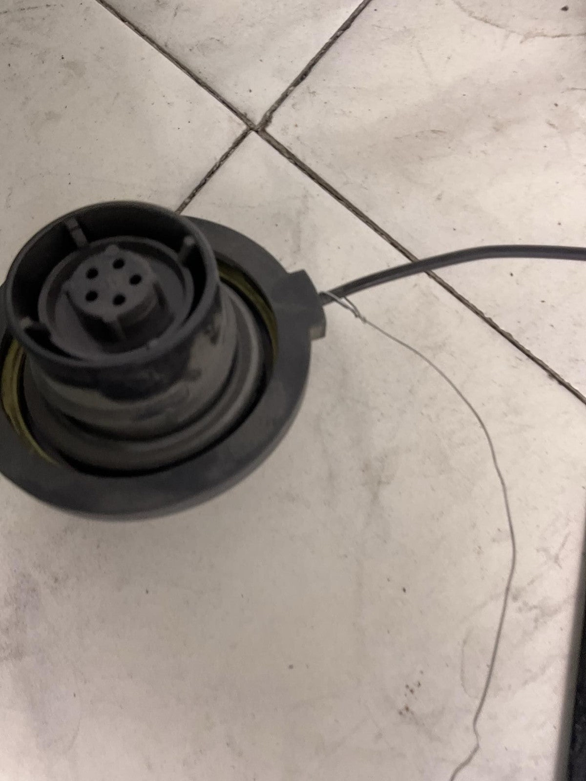 Fuel Tank Door DODGE DURANGO 11 12 132