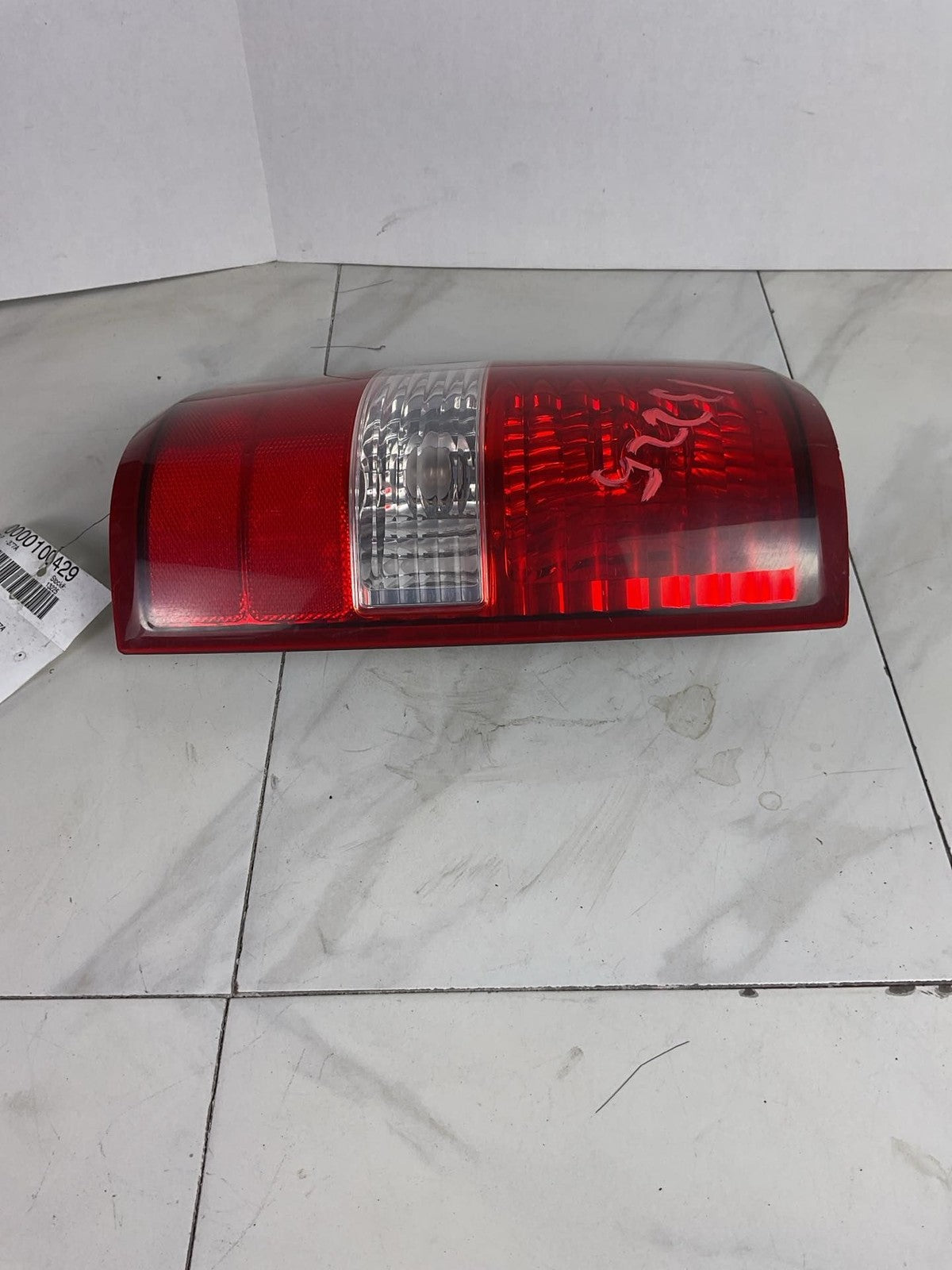 Tail Light Assembly FORD PICKUP F150 Left 04 05 06 07 082