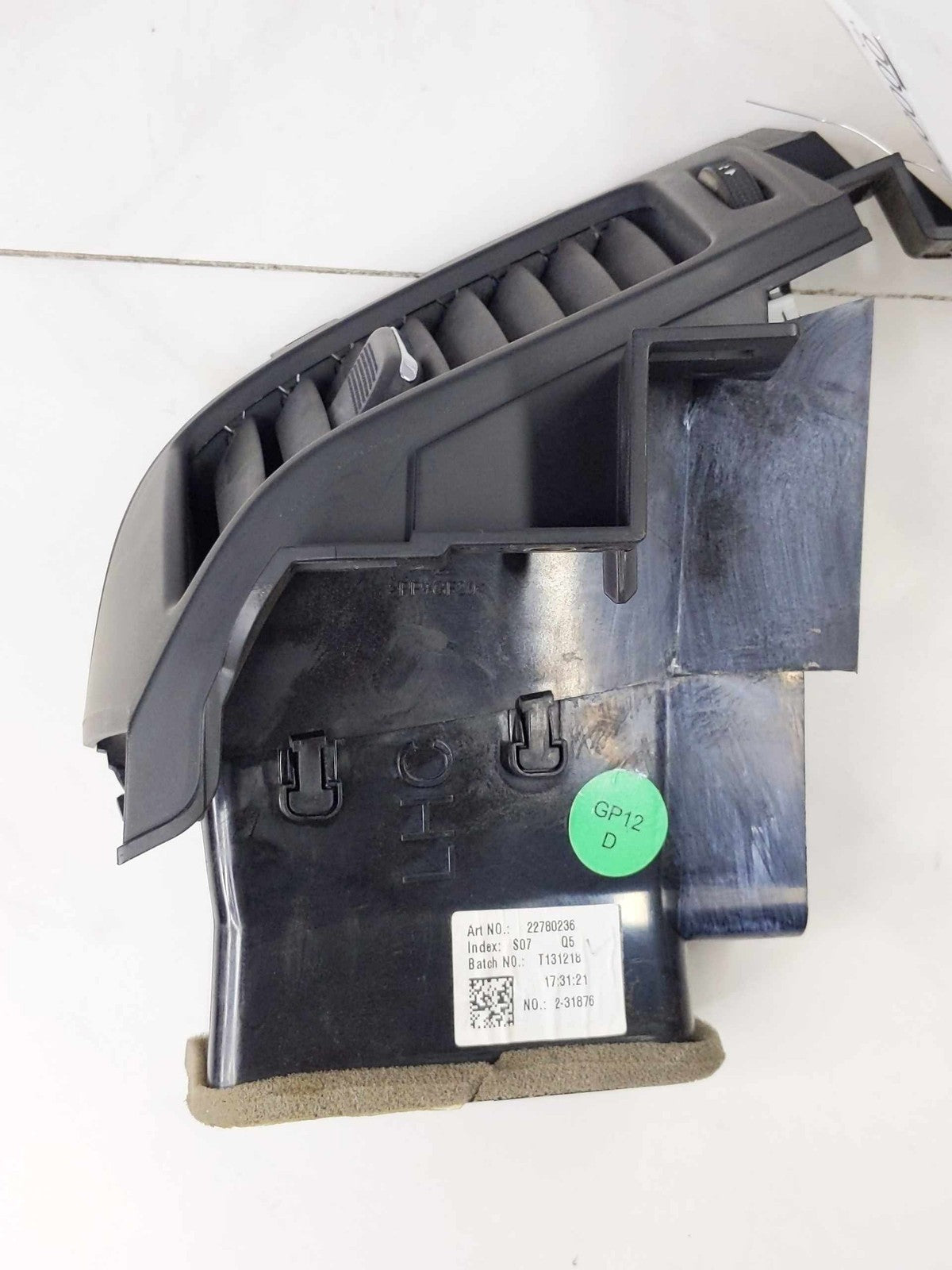 Air Cond./heater Vents GMC YUKON 154