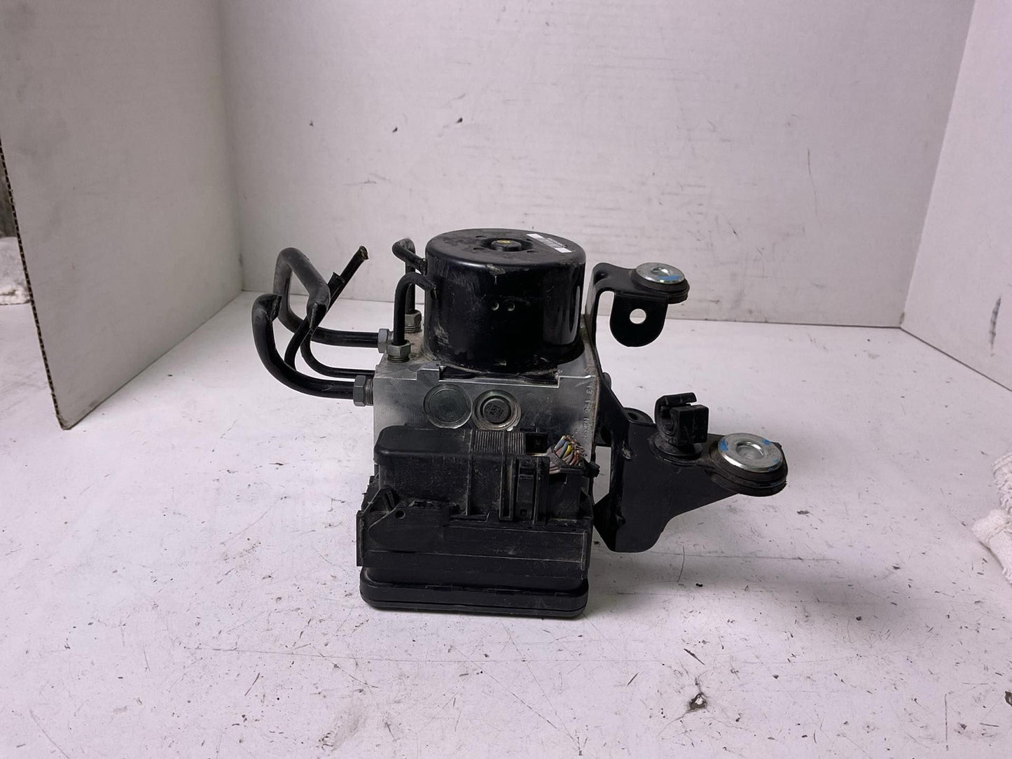 Anti-lock Brake Parts RANGE ROVER EVOQUE 12 132