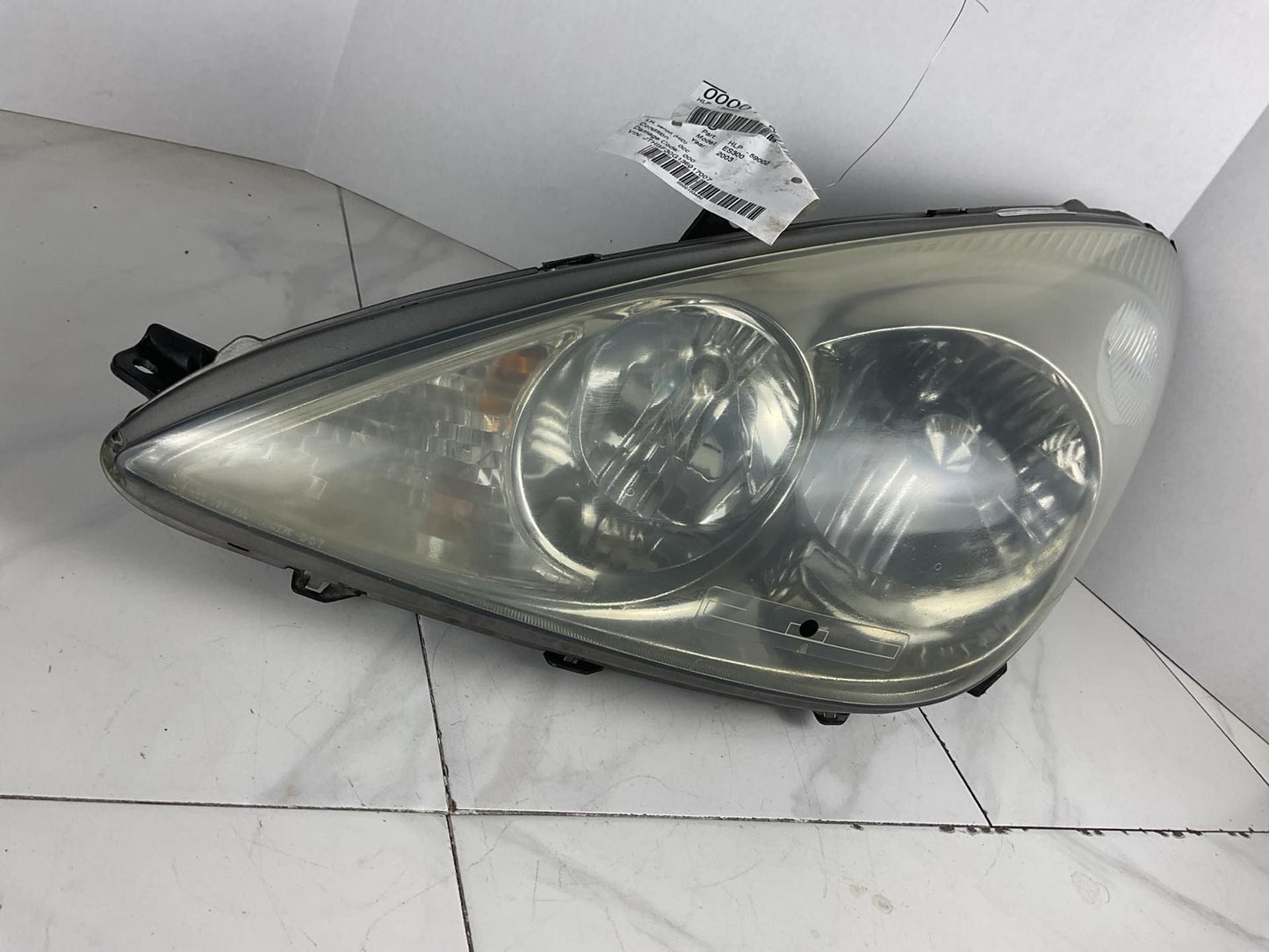 Headlight Assembly Left Driver Side For 2002 2003 Lexus ES3001