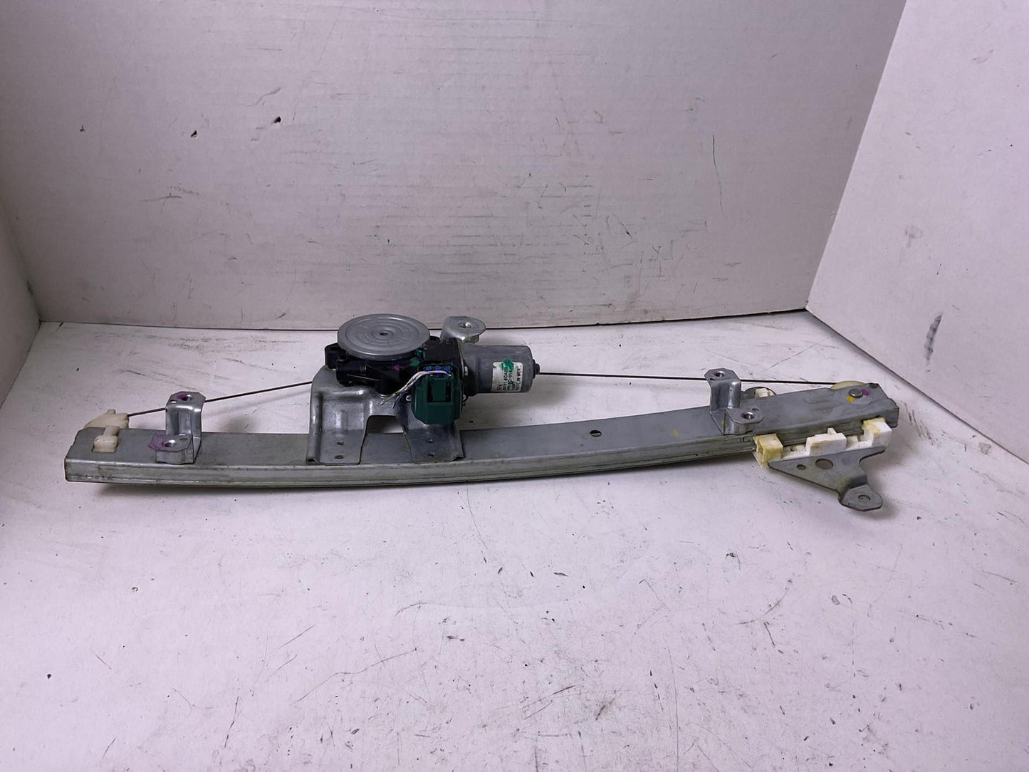 Back Glass Regulator NISSAN ALTIMA 191