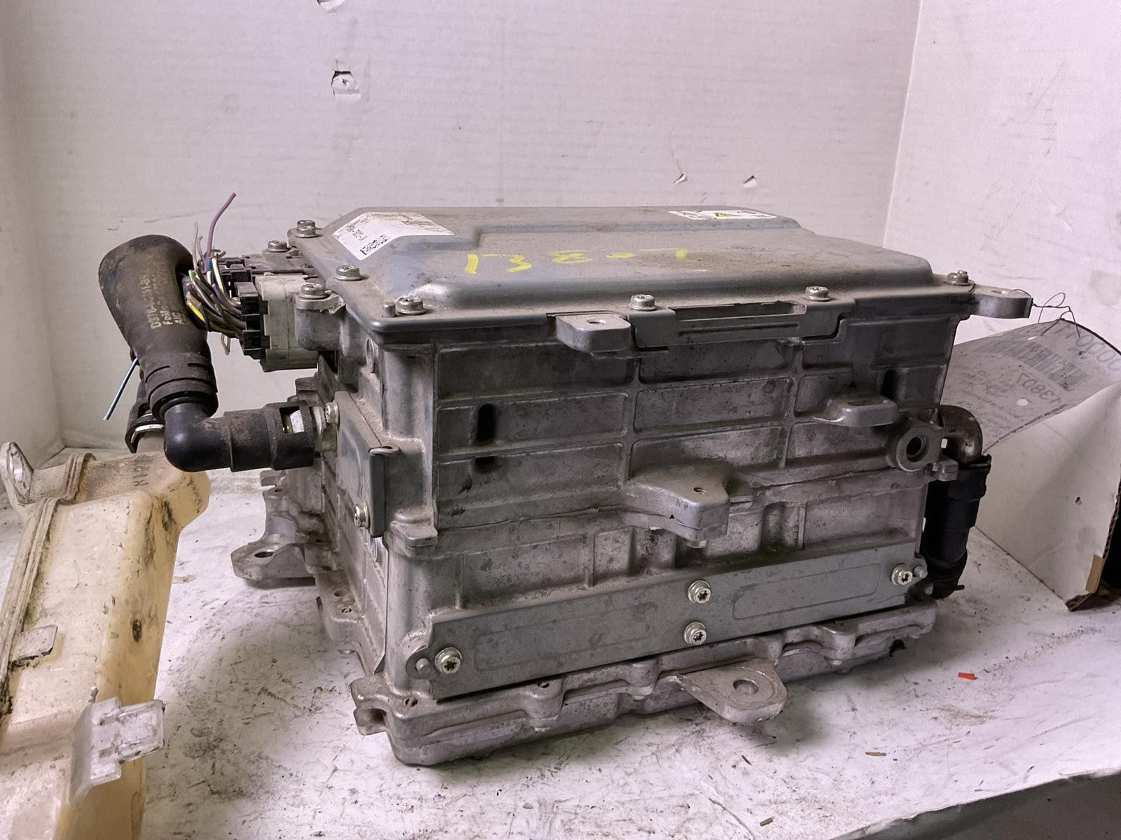 Converter/inverter/charger FORD FUSION 13 14 15 16 17 18 19 202