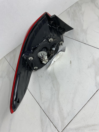 Tail Light Assembly HYUNDAI SONATA Left 18 193