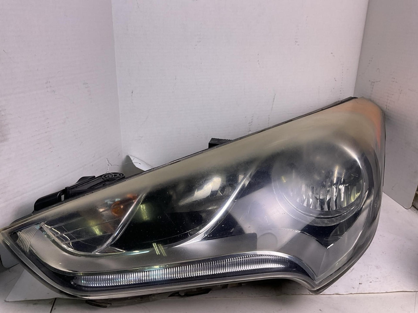 Headlamp Assembly HYUNDAI VELOSTER Left 12 13 14 15 16 170