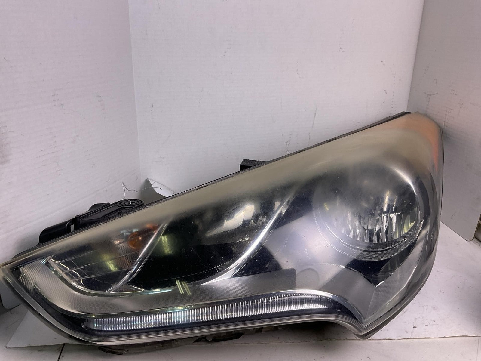 Headlamp Assembly HYUNDAI VELOSTER Left 12 13 14 15 16 170