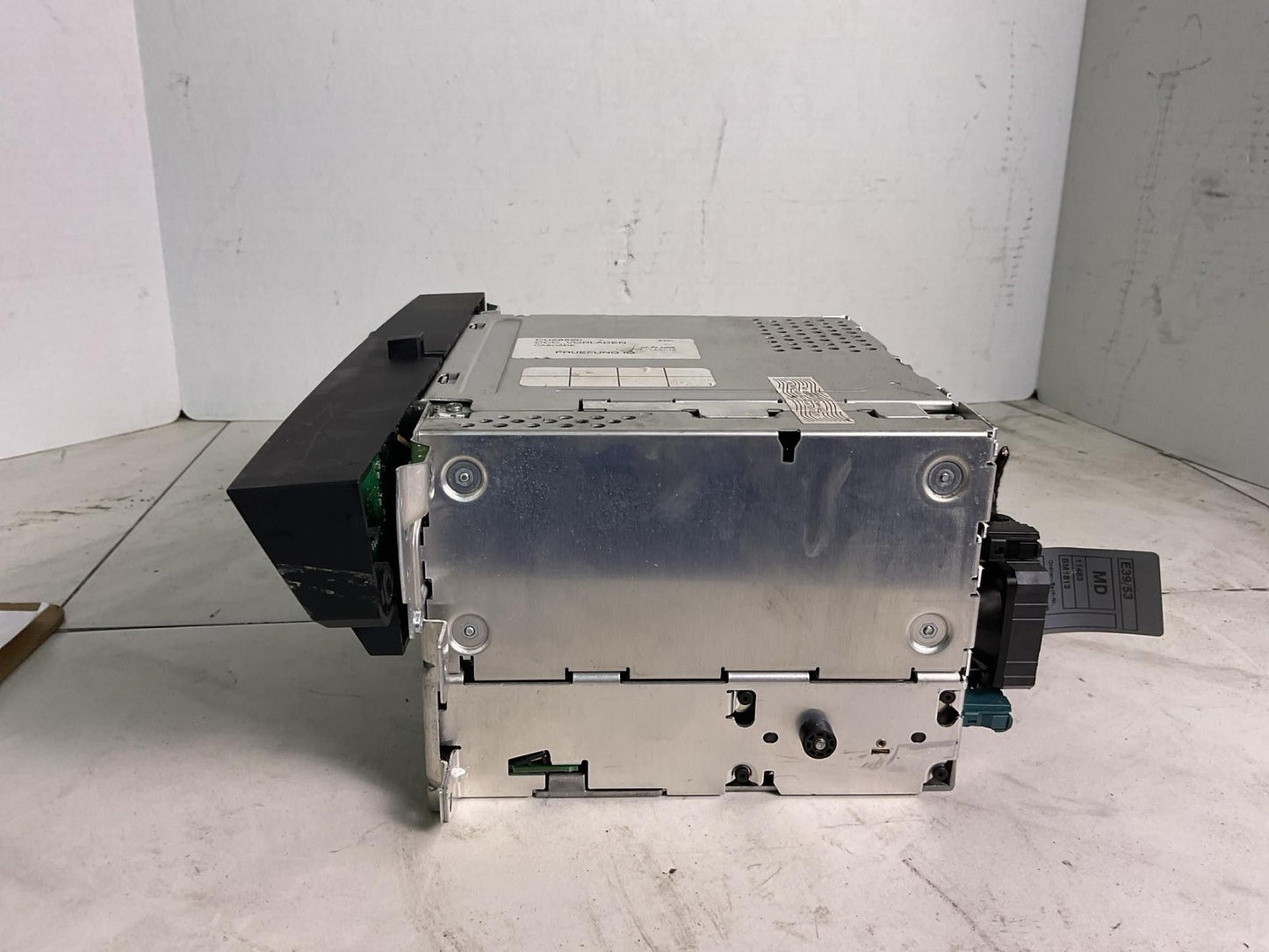 Audio & Visual Equip.(radio) BMW 545I 04 054