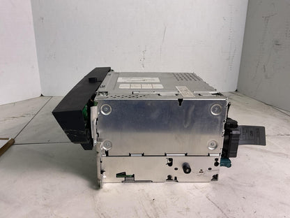 Audio & Visual Equip.(radio) BMW 545I 04 054