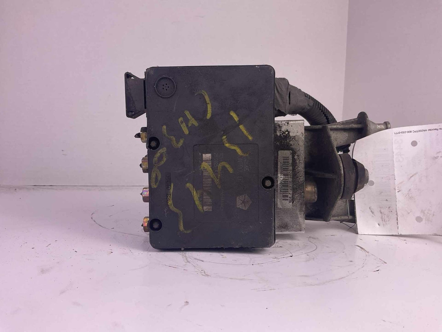 Anti-Lock Brake Pump Module Control Assembly For 2005-2007 CHRYSLER 3002