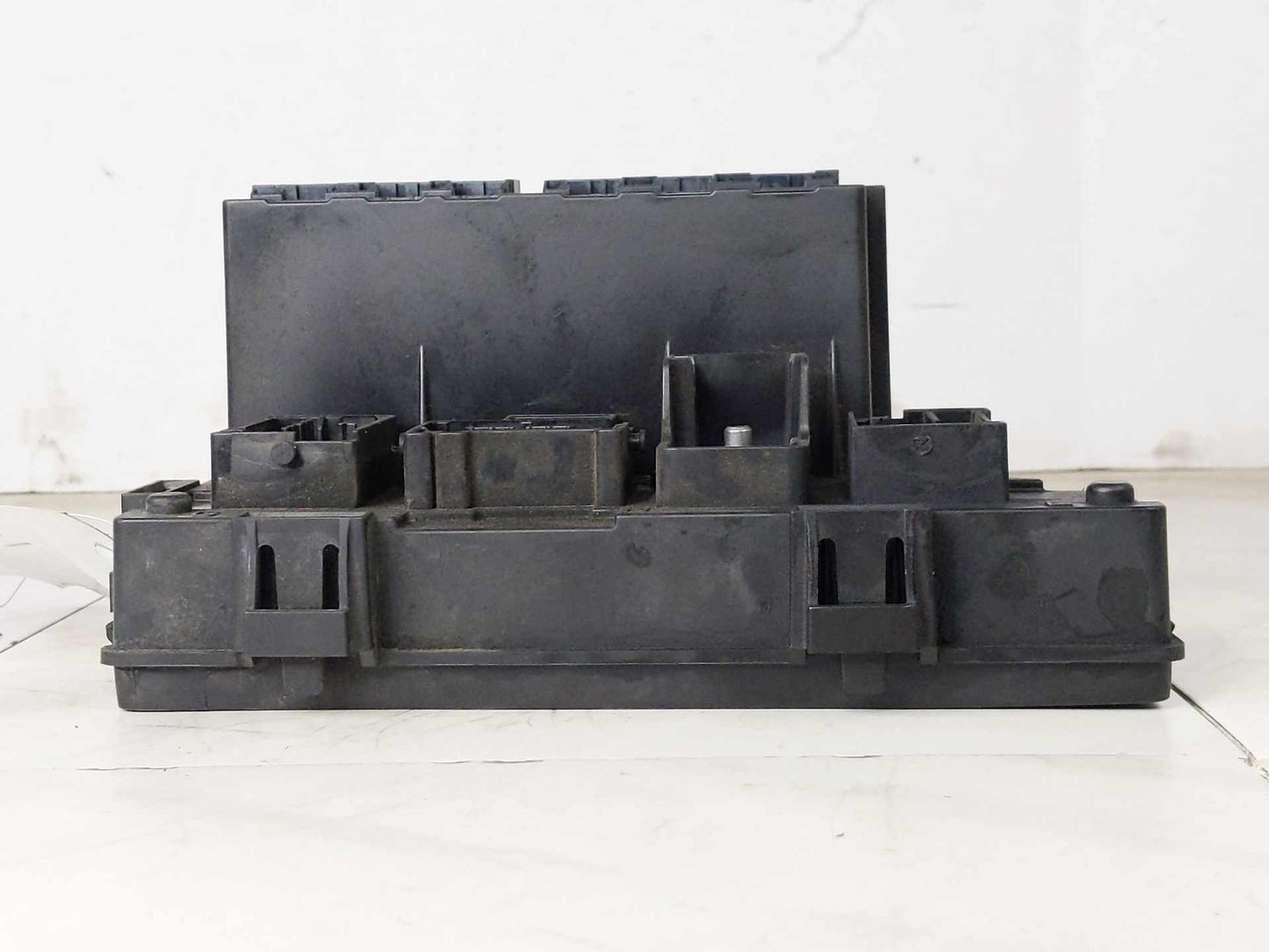 Cabin Fuse Box CHRYSLER 200 122