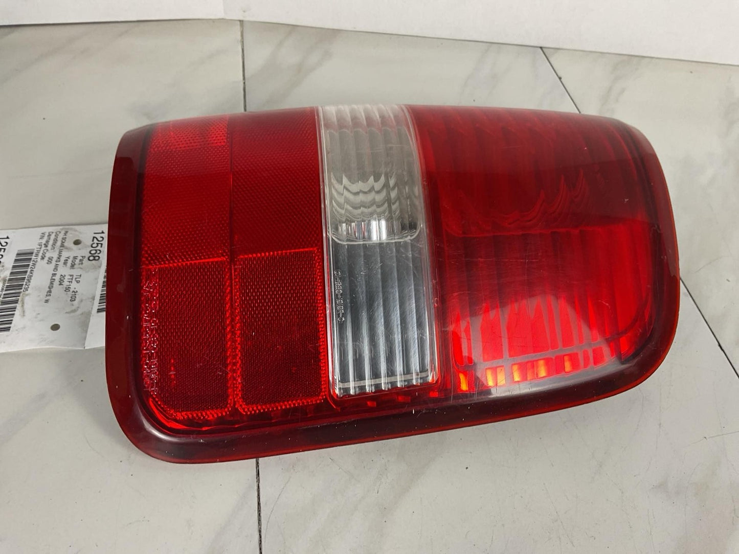 Tail Light Assembly FORD PICKUP F150 Right 04 05 06 07 08 090