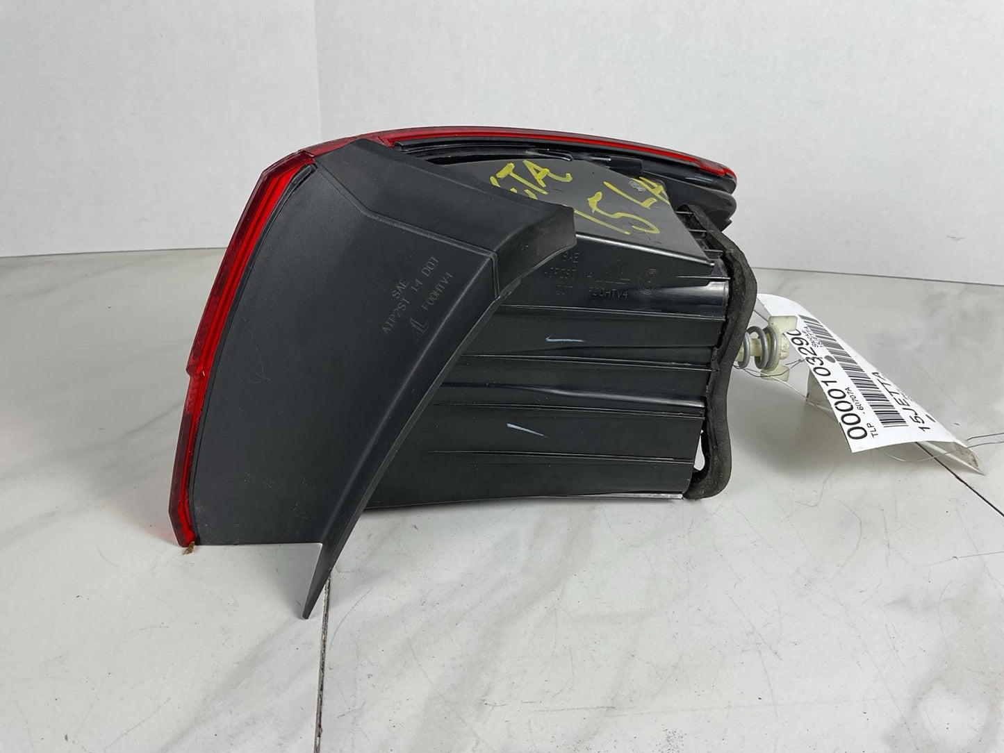 Tail Light Assembly JETTA EXCEPT GLI Left 15 164