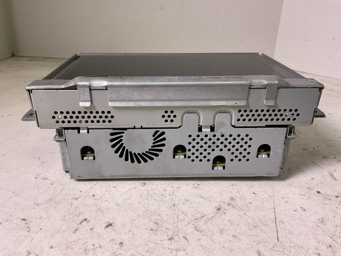 Audio & Visual Equip.(radio) JAGUAR XJ 151