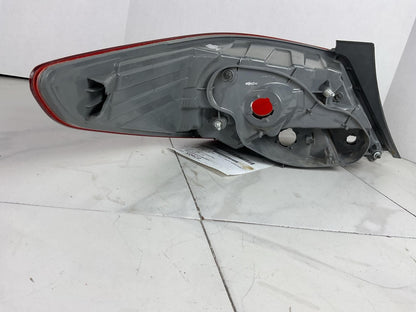 Tail Light Assembly HYUNDAI ACCENT Right 15 16 174
