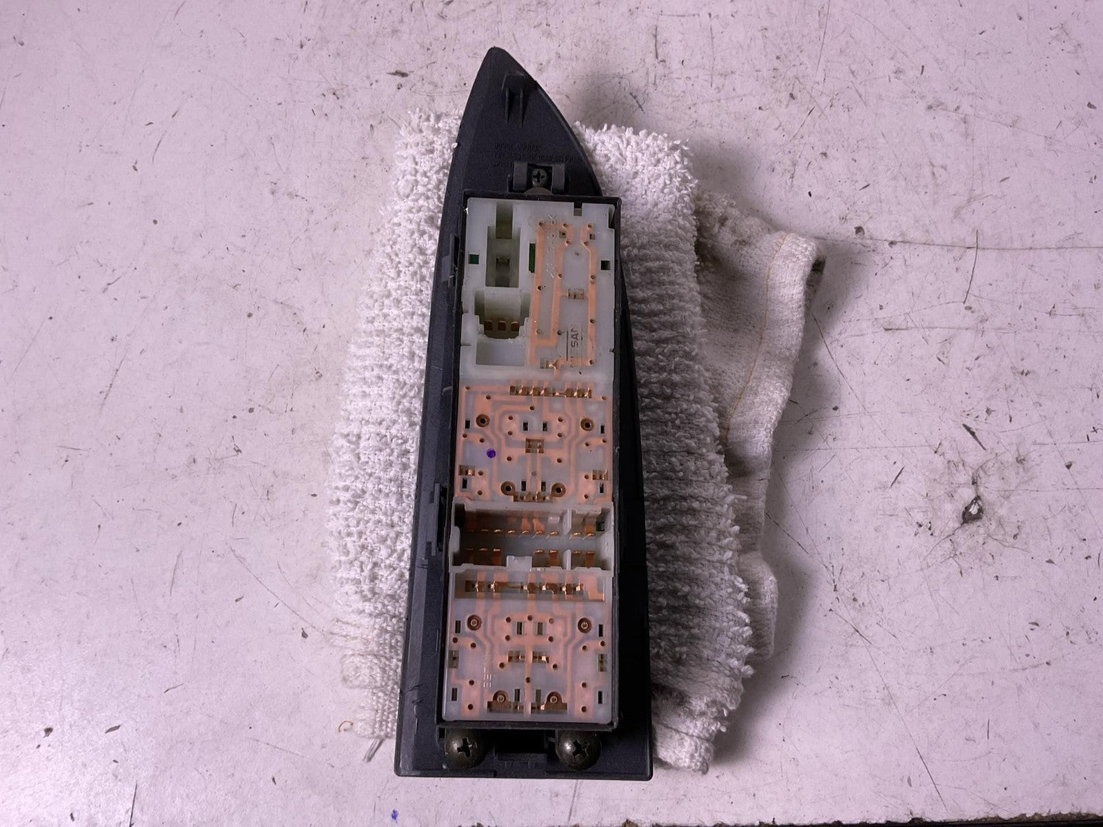 Door Switch Front INFINITI FX SERIES 05 064