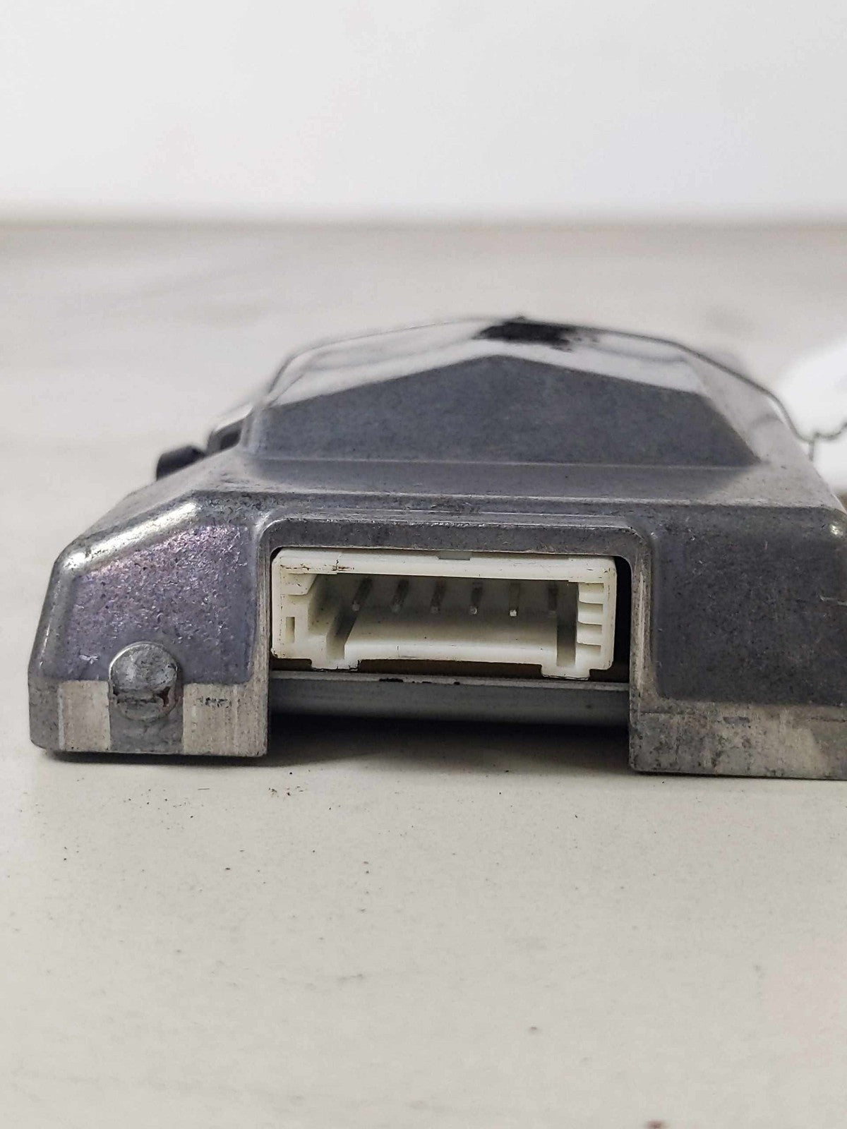 Camera/projector KIA CADENZA 143