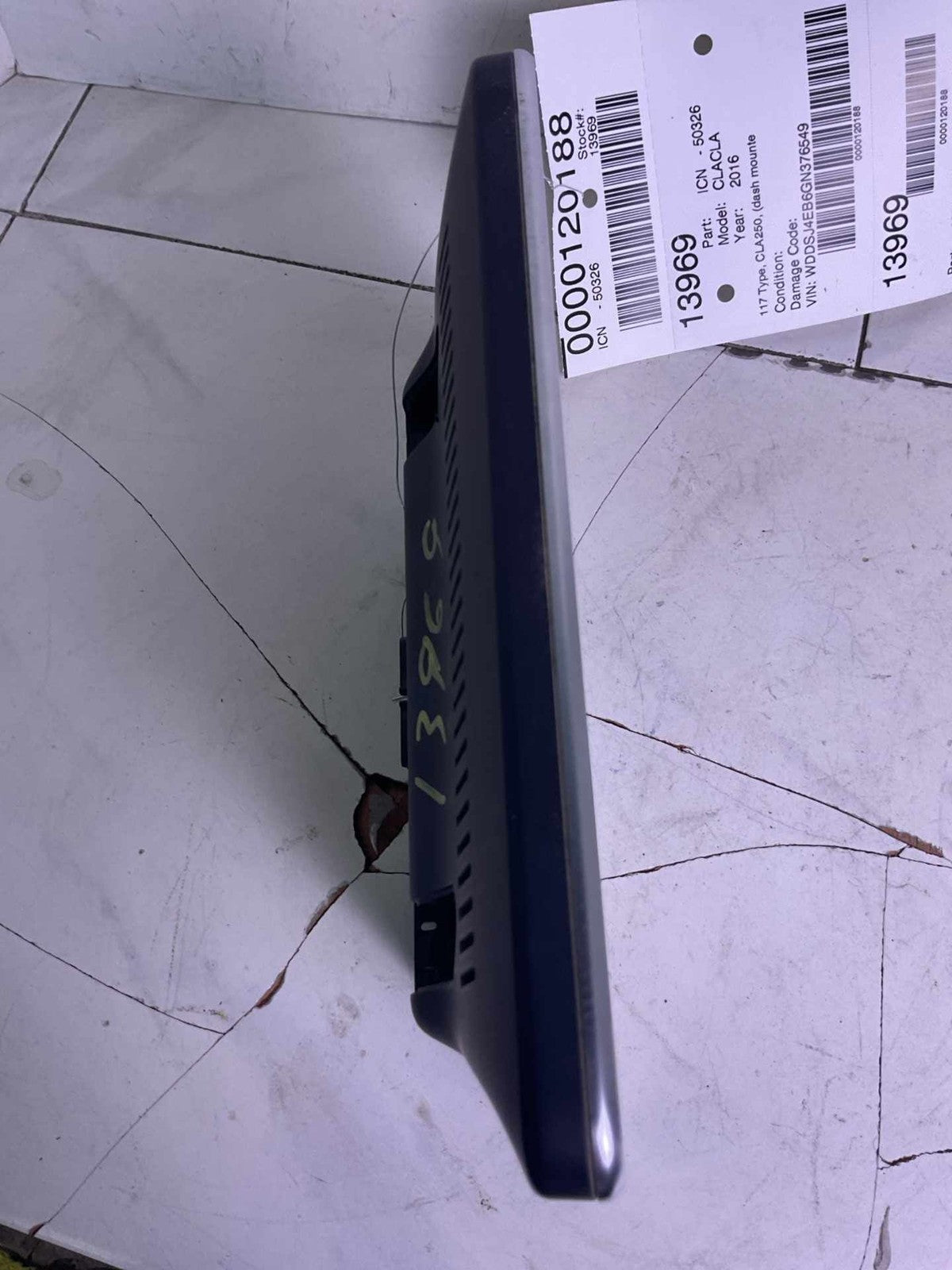 Info-gps-tv Screen MERCEDES CLA CLASS 15 162