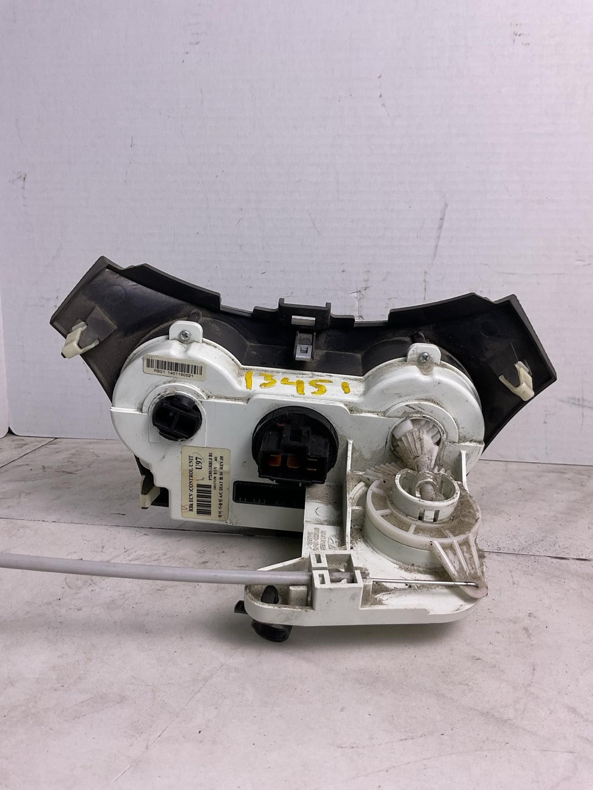 Heater A/c Control HYUNDAI ACCENT 12 13 142